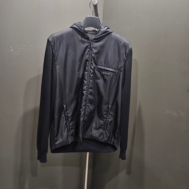 프라다 울 리나일론 개버딘 니트 자켓