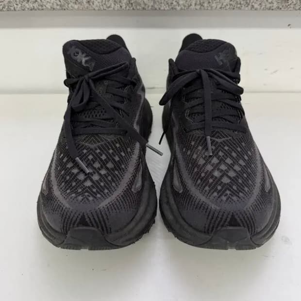 호카 클리프톤 9 와이드 290  상태 8.0/10  사진찍고 절대 안신