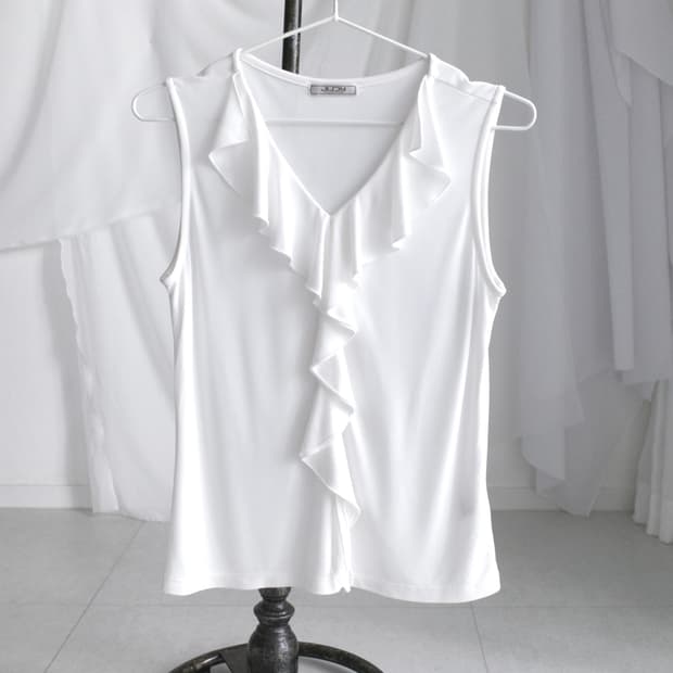 frill sleeveless