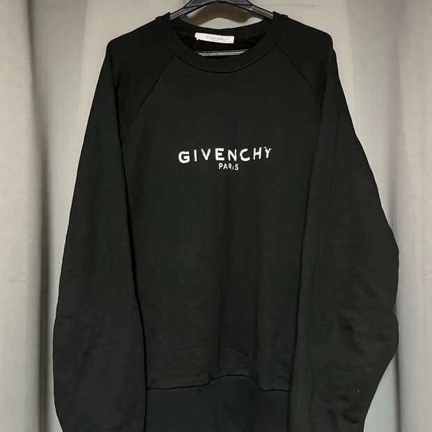 (2XL) 지방시 크랙로고 맨투맨 블랙