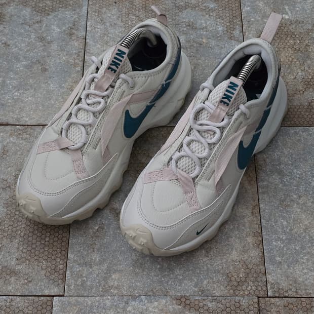 (240)나이키 tc 7900 라이트 오어우드 브라운