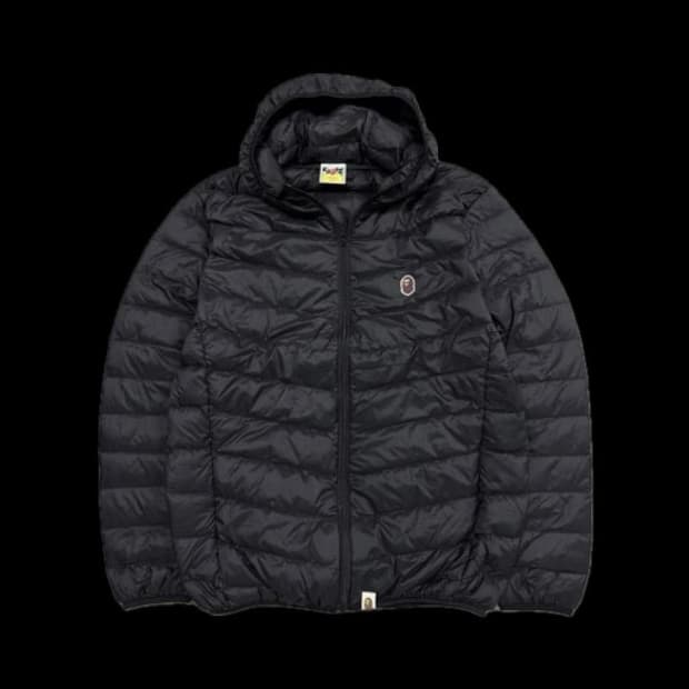 베이프 경량패딩삽니다