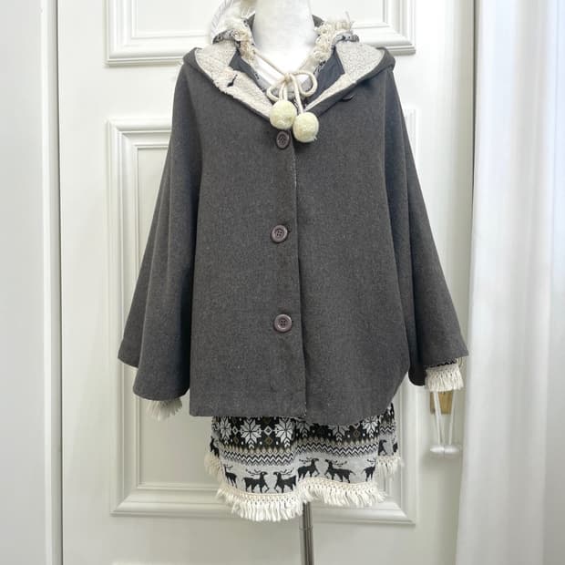 dark brown fur hoodie cape(size-M)