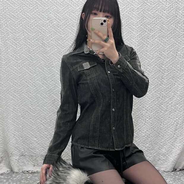 LEE 리 레트로 90's 트러커 흑청 데님셔츠 95 C09555