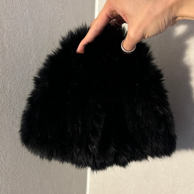 Ca4la 래빗퍼 비니