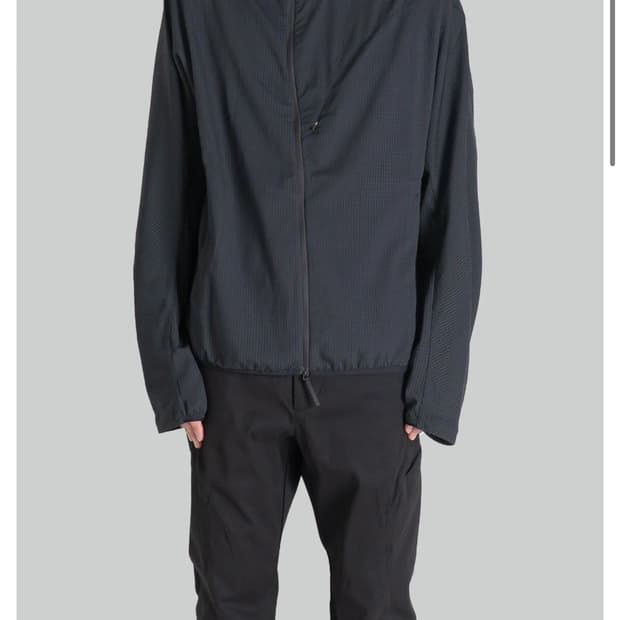 8.0 TECHNICAL JACKET RIGHT