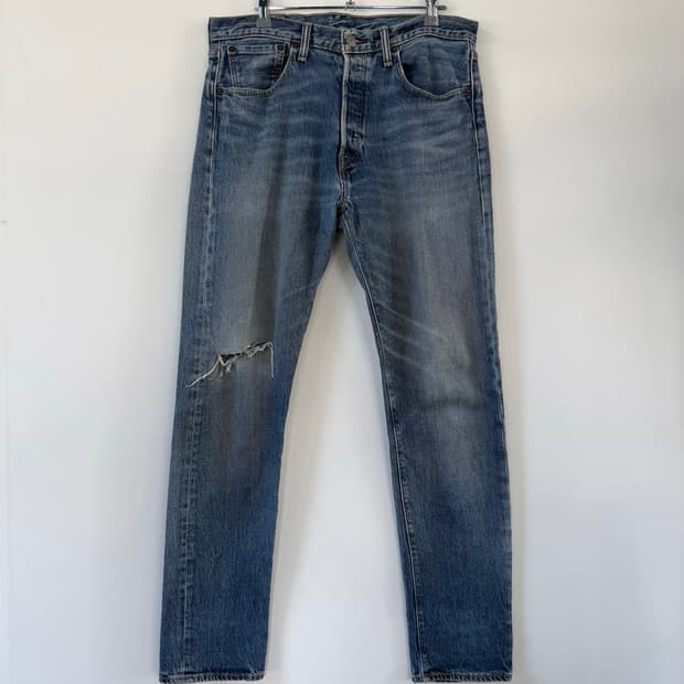 리바이스 Levi’s 501 CT 테이퍼드 중청 데님 팬츠 R탭 찢청