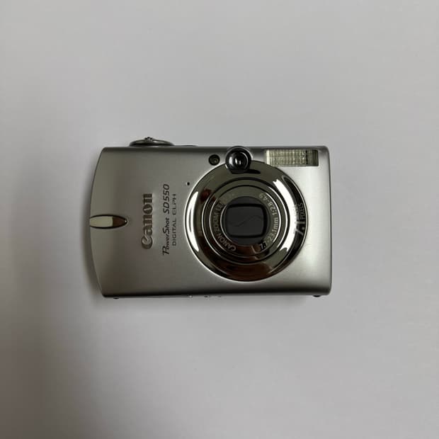 캐논 IXY 700 / IXUS 750 / SD 550 (익시, 익서스)
