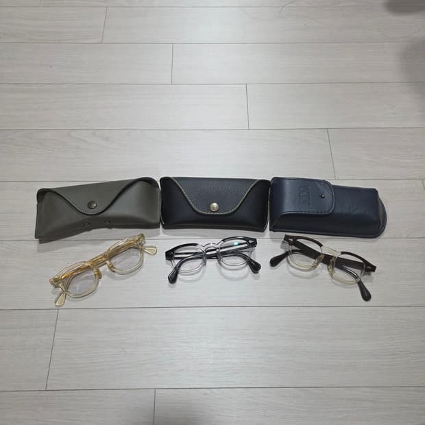 모스콧 줄리어스 타르트옵티컬 jto 투톤 패치워크 이스트로그