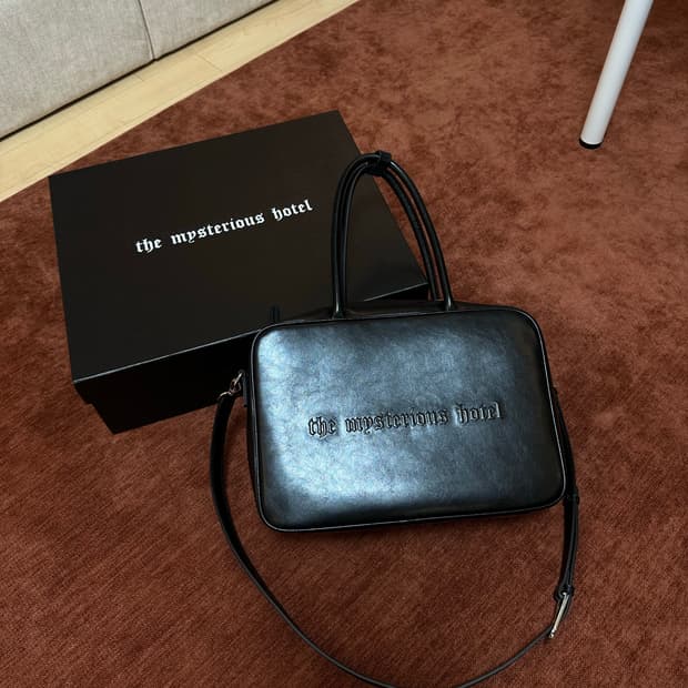 더미스테리어스호텔 가방 판매합니다 (새상품!)