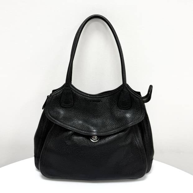 프라다 레더 숄더백