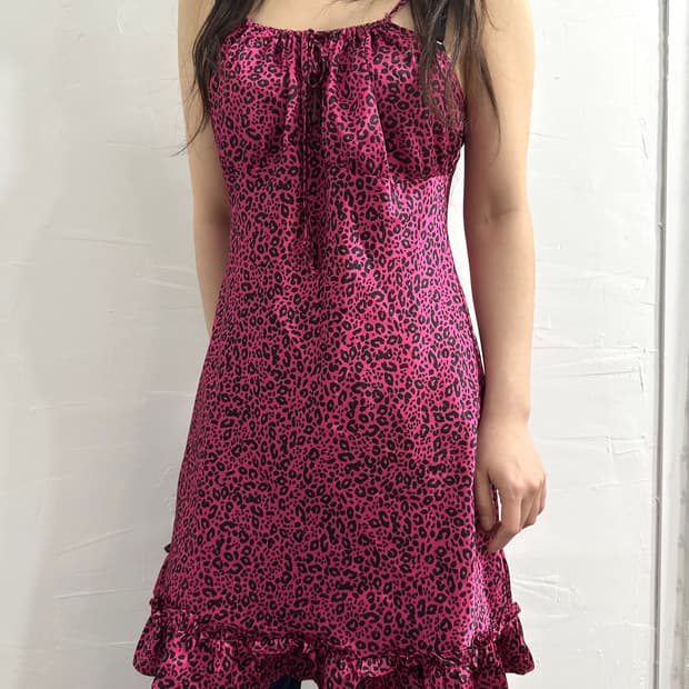 glossy pink leopard slip