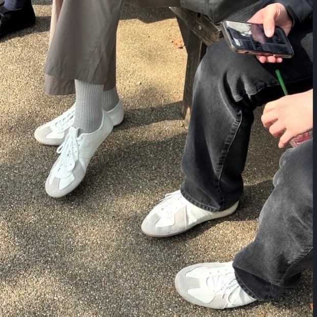 필로티 독일군 43 화이트