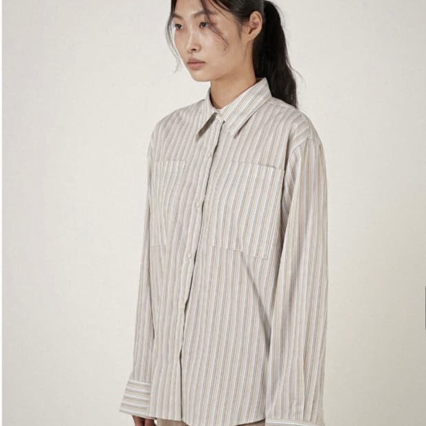 아우로 스트라이프 셔츠 크림