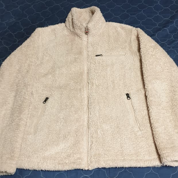 FILA 퍼 후리스 아이보리 (S)