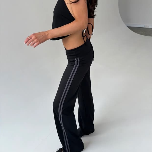 Other Normal Signature Track Pants 블랙
