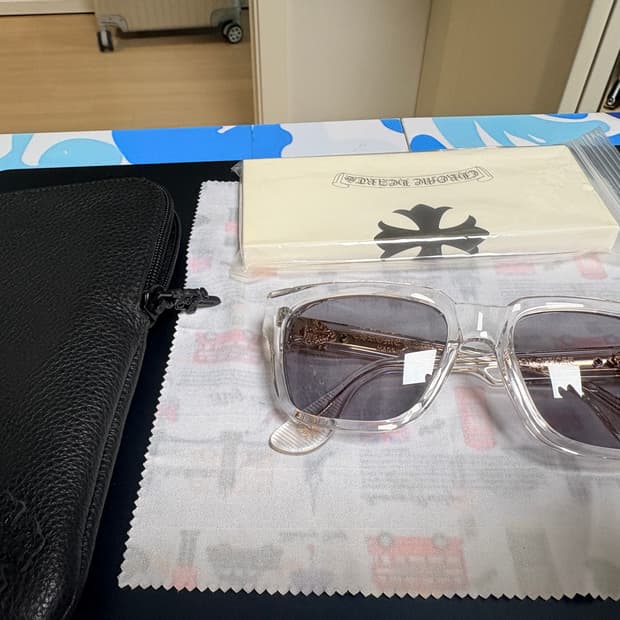 크롬하츠 박스오피서 크리스탈 18k