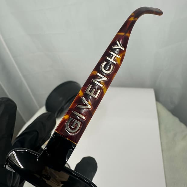 [새상품 무료배송] 정품 지방시 Made in Italy 선글라스