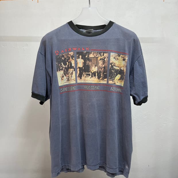 old airwalk tee