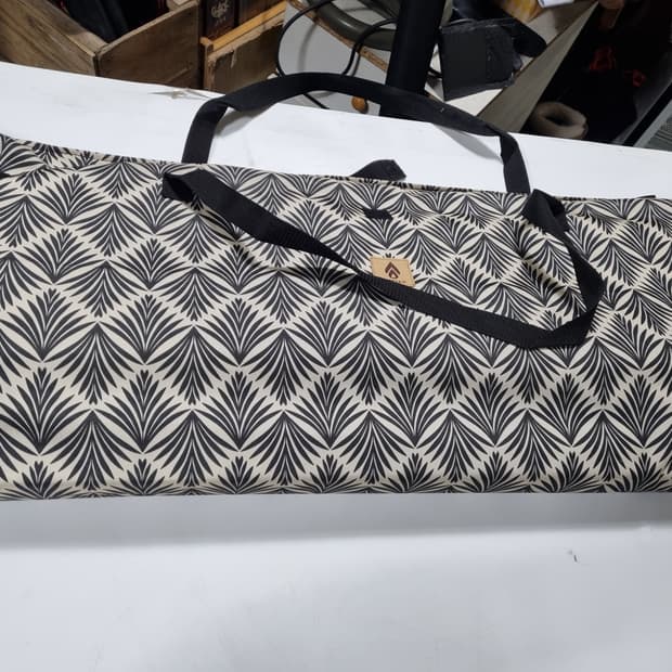 모닥 파루스 우든 행거 새제품