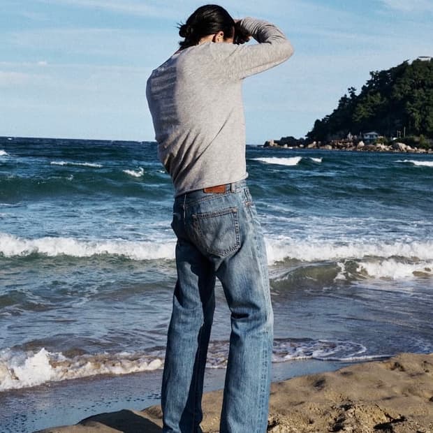 모노프리베 텍스처드 롤 롱슬리브 그레이 2사이즈