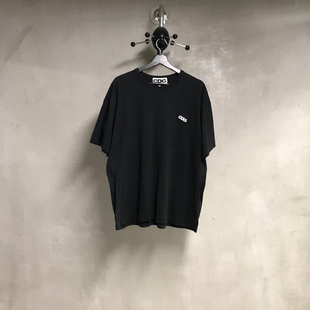 꼼데가르송 CDG 블랙 반팔 티셔츠 S