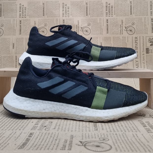 아디다스 센스부스트 남성운동화280