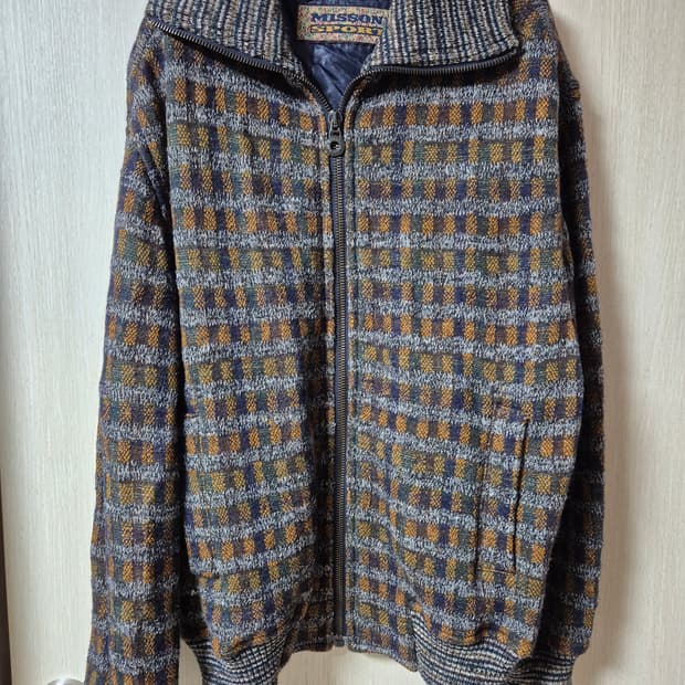 (정품) 미쏘니 스포츠 멀티체크 울 집업 점퍼 자켓