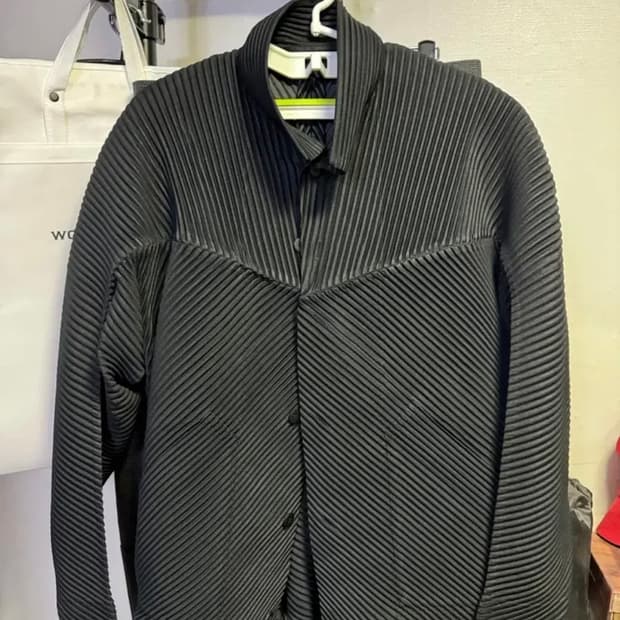 옴므플리세 스톤 자켓 크롬하츠 안경 결제