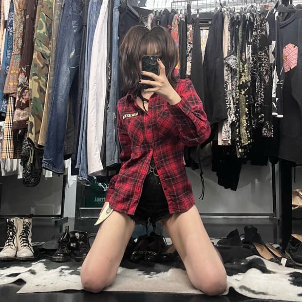 무장전선 TFOA 해골 자수 슬림핏셔츠