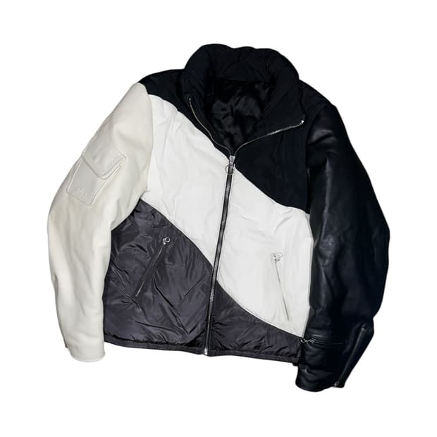 Eytys 이티스 레이저 레더 슬리브 패딩