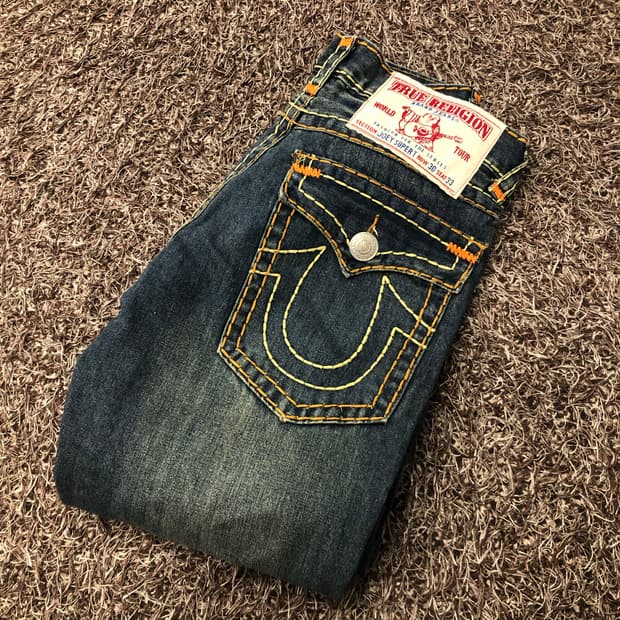 30 트루릴리전 조이 슈퍼 티 워싱 부츠컷 데님 팬츠