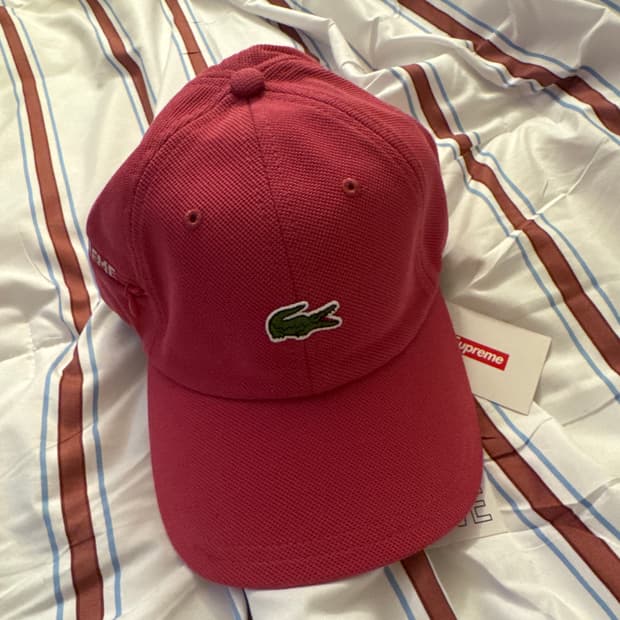 슈프림 라코스테 진핑크 모자 (새상품)