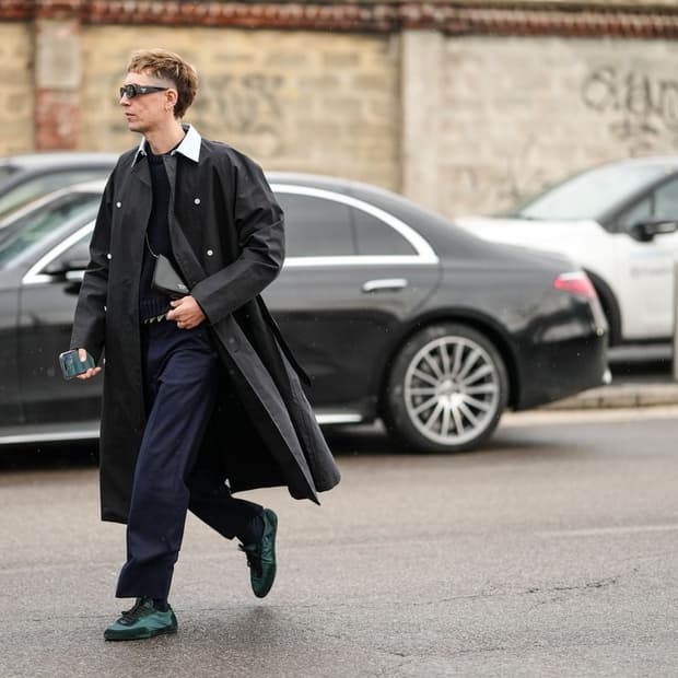 구매) 프라다 컬랩스 구합니다