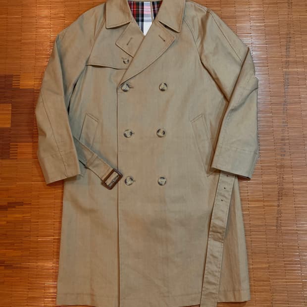 유니클로  X  jw앤더슨 트렌치코트