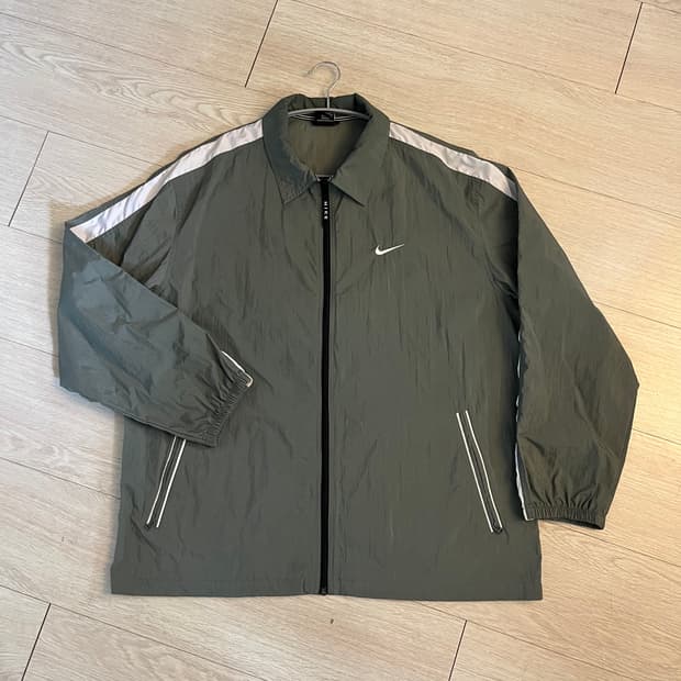 나이키 나일론 바람막이 자켓