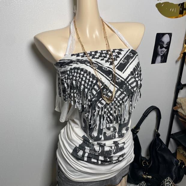 오프숄더 반팔티 탑