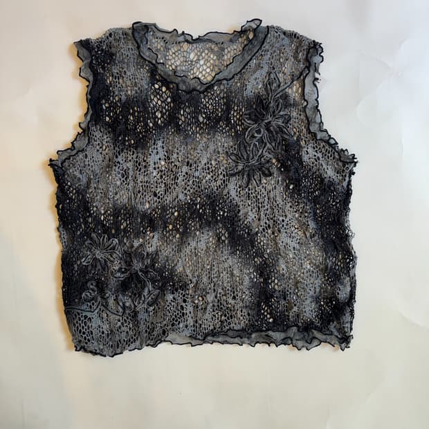 SHEER LACE MESH FLORAL TOP