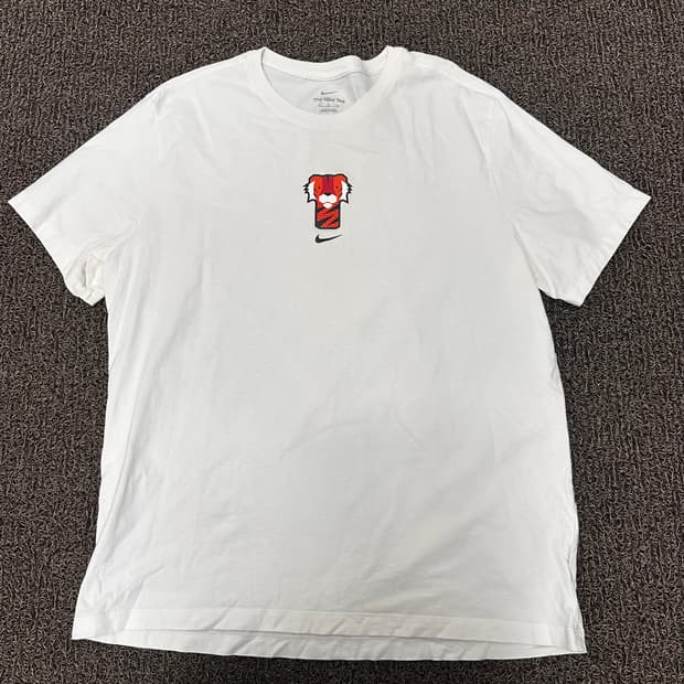 NIKE 나이키 반팔티셔츠 화이트 XL
