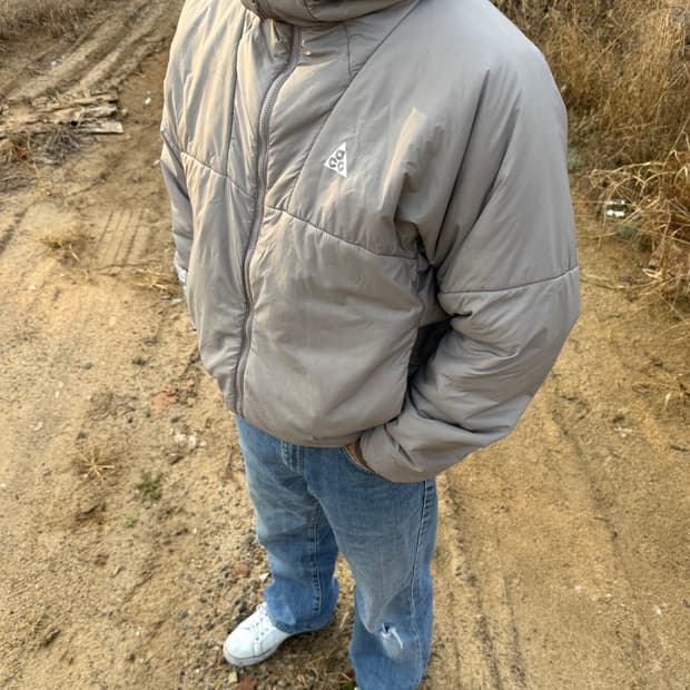 나이키 ACG 써마핏 로프 드 도프 문 파슬 Nike 프리마로프트 패딩