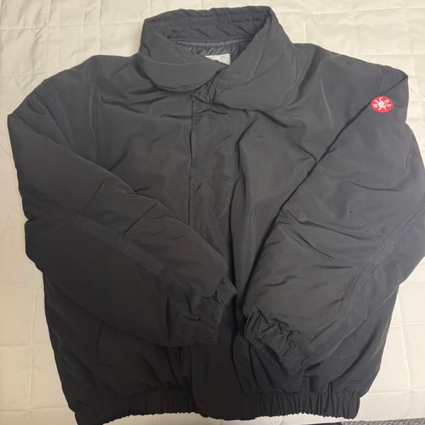 Cav Empt 카브엠트 패치 패딩 M사이즈