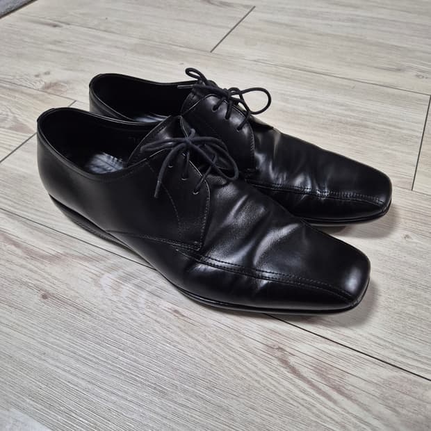 프라다 스포츠 더비 로퍼 275 8.5