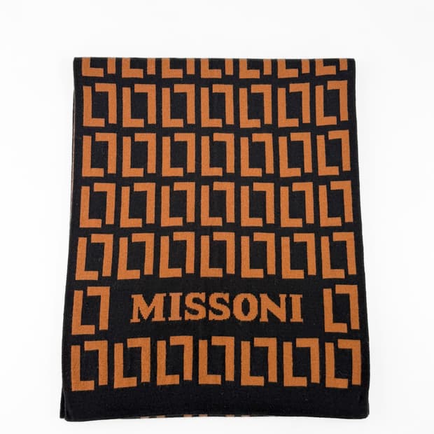 미쏘니 로고 머플러