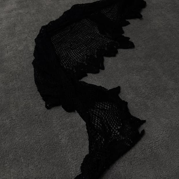 Vintage v-kei punk mood black scarf