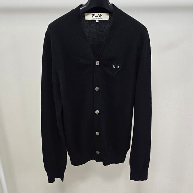 꼼데가르송 블랙 가디건 m사이즈 95 판매