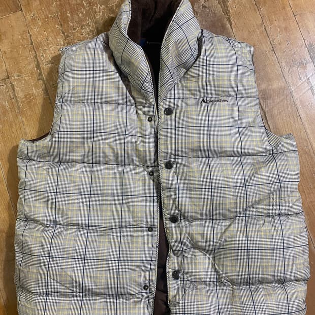 아쿠아스큐텀 체크 다운 패딩 조끼 ( 솜털 85%, 105 )