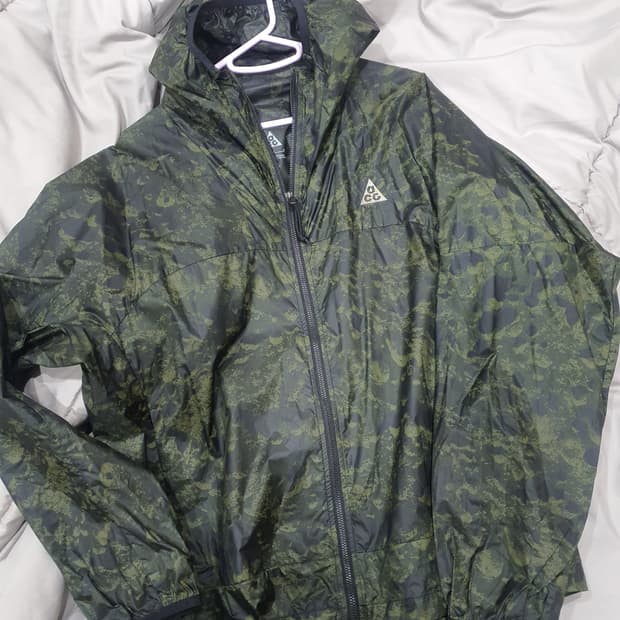 acg 시더콘 카모플라쥬 바람막이 