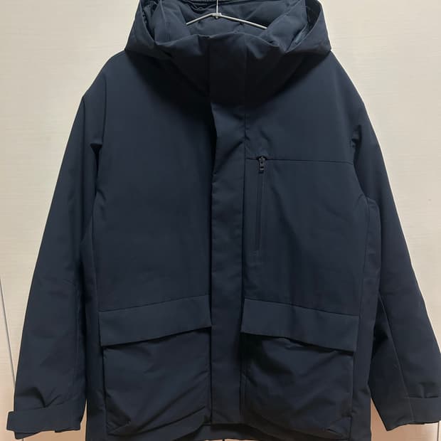 유니클로 하이브리드 다운 파카 네이비 L