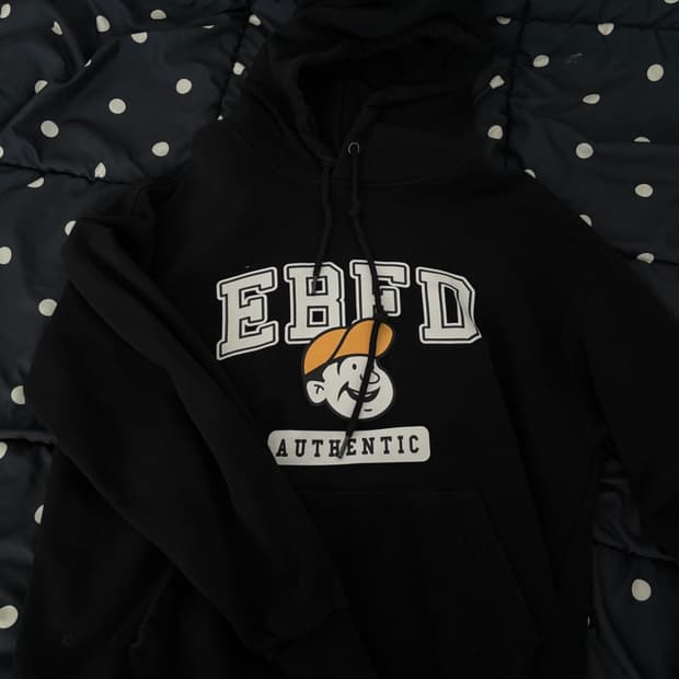 이벳필드 EBFD 후드티 블랙 
