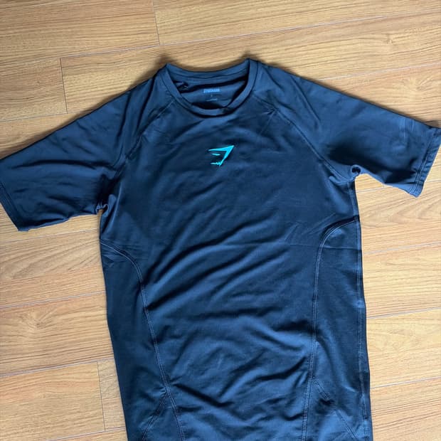 짐샤크 엘리멘트 베이스레이어 컴프레션 s gymshark element